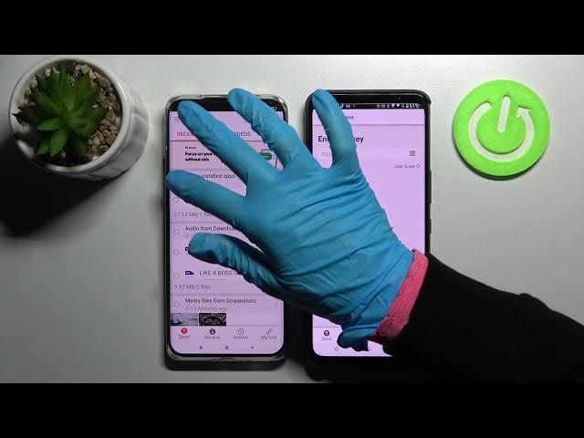 Video thumbnail for How to Transfer Files From Xiaomi Device to ASUS ROG Phone 5s | Send Anywhere App