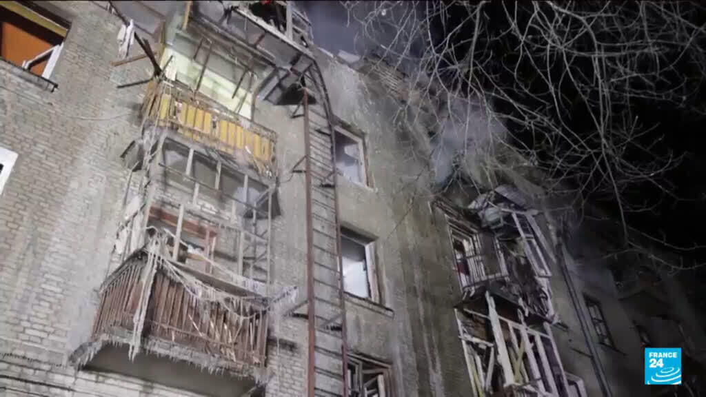 Video thumbnail for Russian attacks on Ukraine kill one