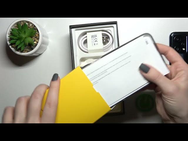 Video thumbnail for Does REALME 9 Pro Comes with Earbuds?