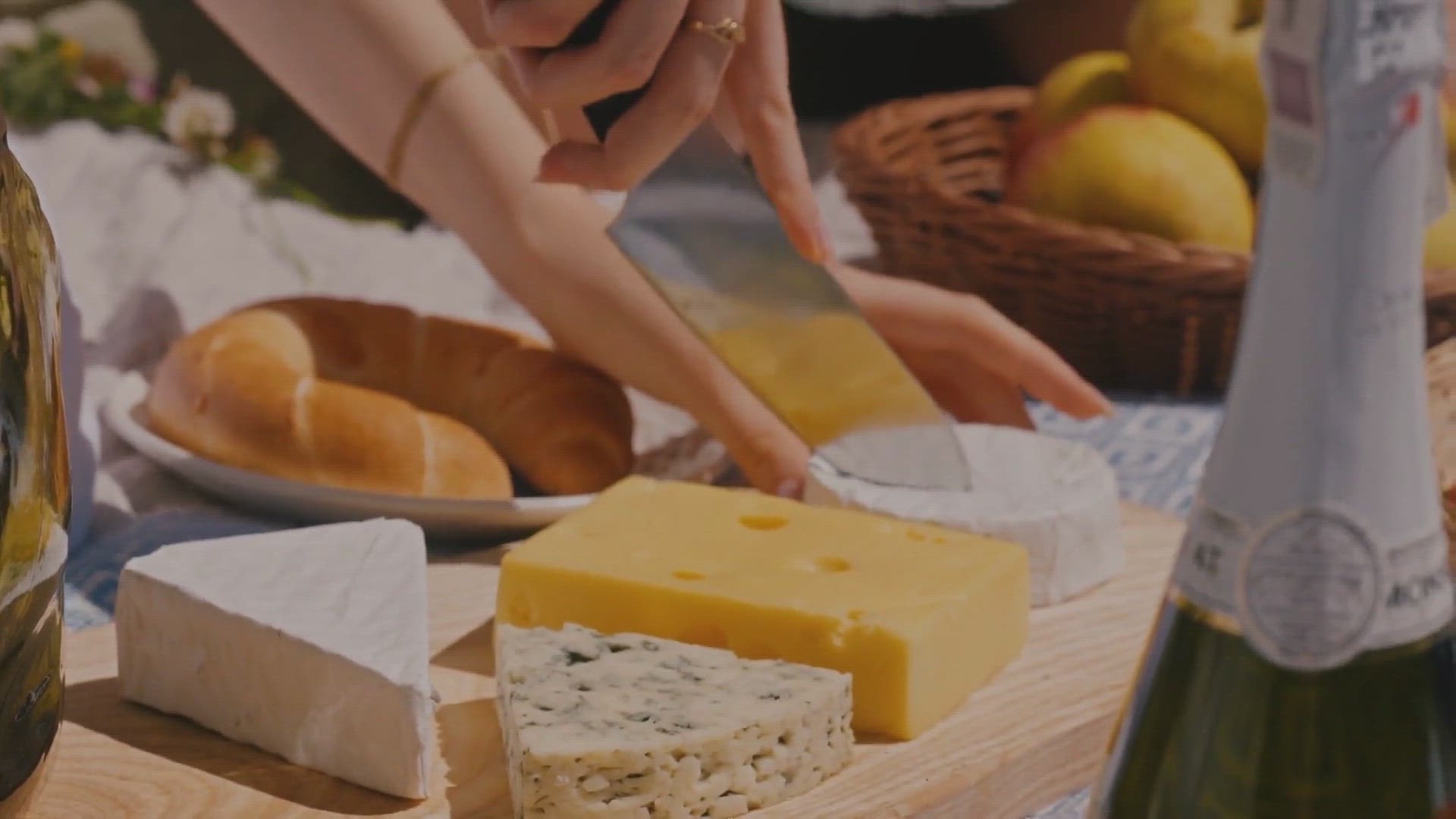 Video thumbnail for ⭐ 5 Quesos Bajos en Grasa que Podemos Consumir🧀