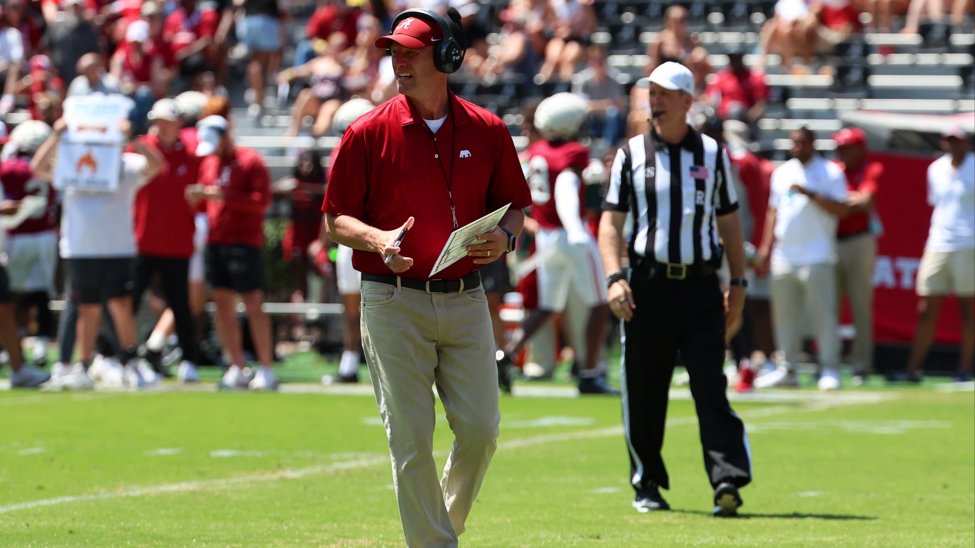 Video thumbnail for High-Ranked Coaches on the Hot Seat: NCAA Football Insight