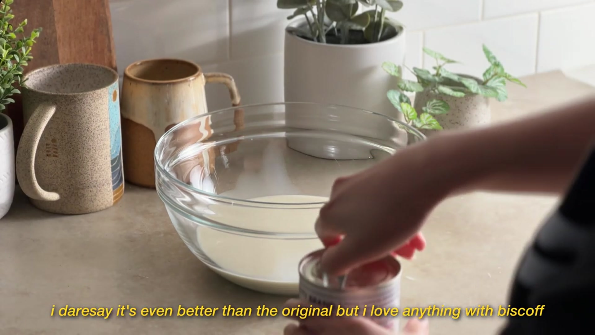 Video thumbnail for Biscoff Banana Pudding 🍌 EASY no-bake dessert recipe(720P_HD)