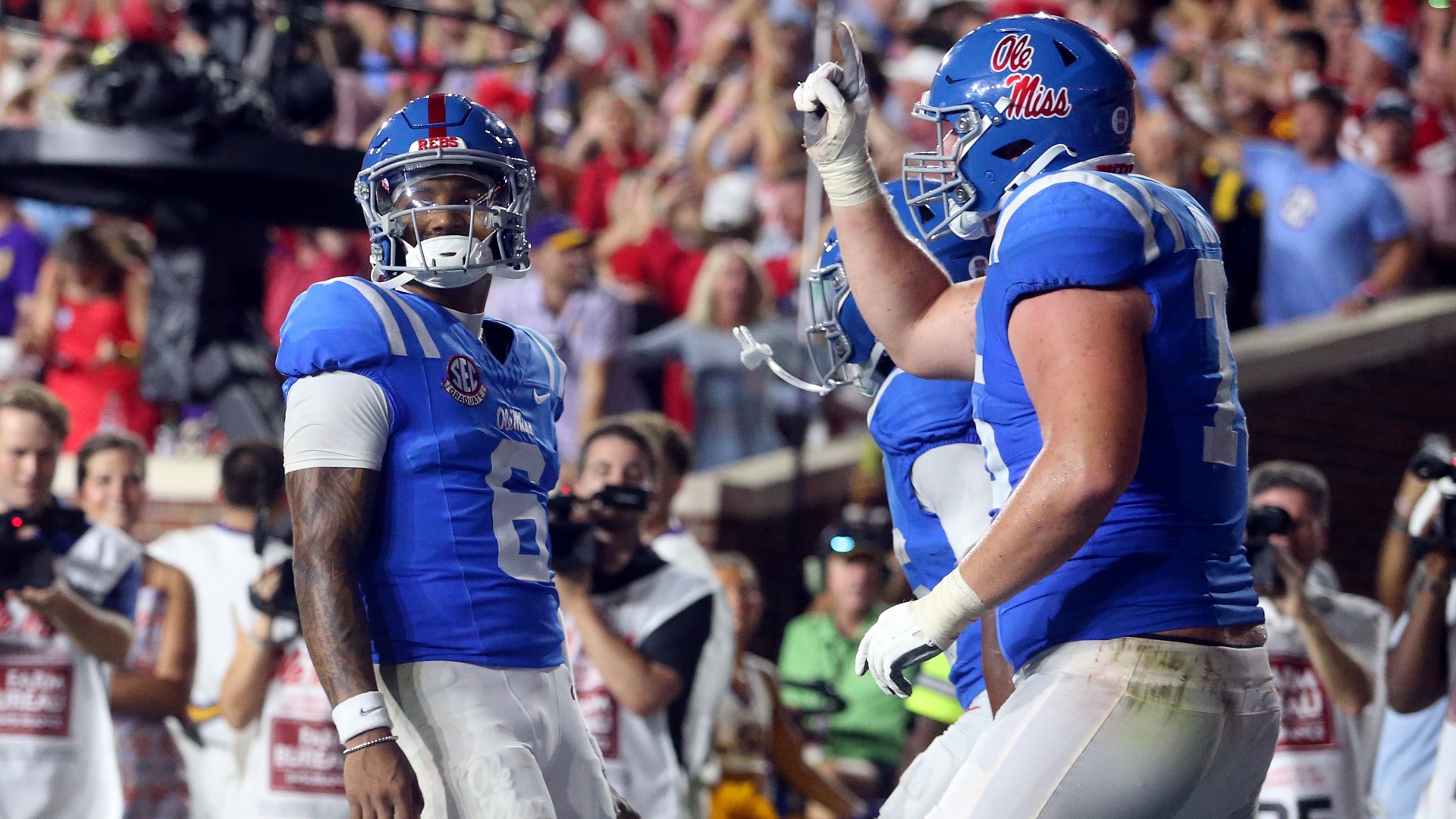 Video thumbnail for Florida Gators vs. Ole Miss Rebels Odds Shift Surprises Experts