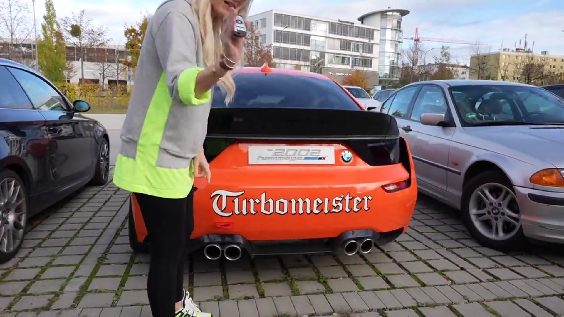 Video thumbnail for Insane ONE OFF Limited BMW Concept Car _ 2002 Hommage(720P_HD)