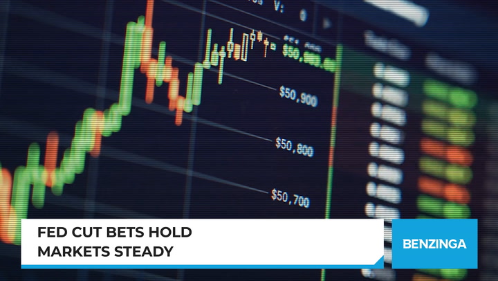 Video thumbnail for Fed Cut Bets Hold Markets Steady