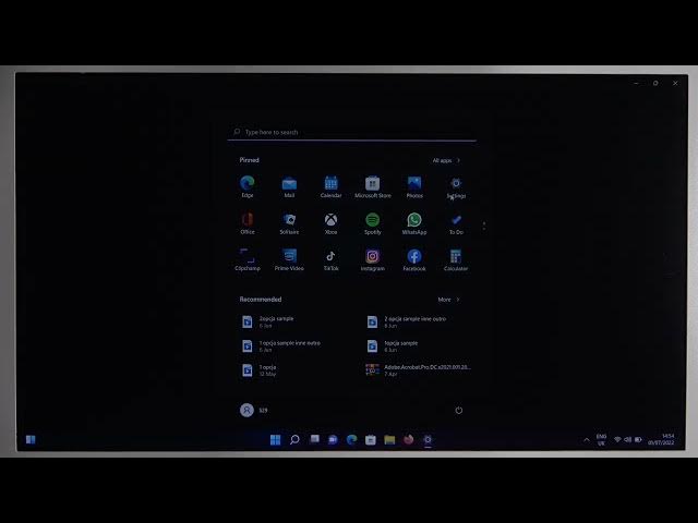 Video thumbnail for How to Pair Jabra Elite 45H with Laptop?