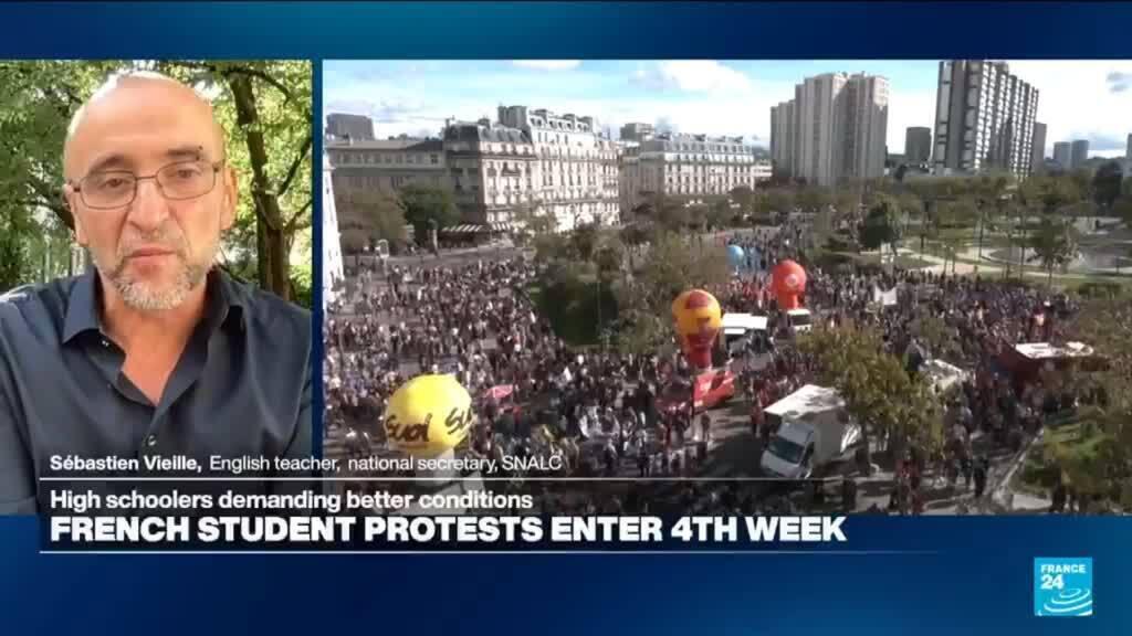 Video thumbnail for Students and Yellow Vests protests: Greater collective strength versus risk of losing distinct voice