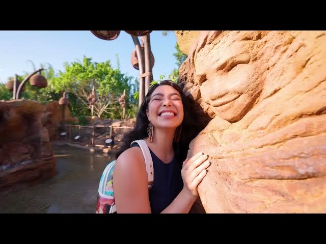 Video thumbnail for Voice of Moana Auli’i Cravalho experiences Journey of Water in EPCOT #disneyparks