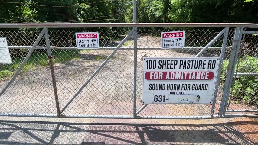 Video thumbnail for MTA drops purchase of former Lawrence Aviation site in Port Jefferson Station