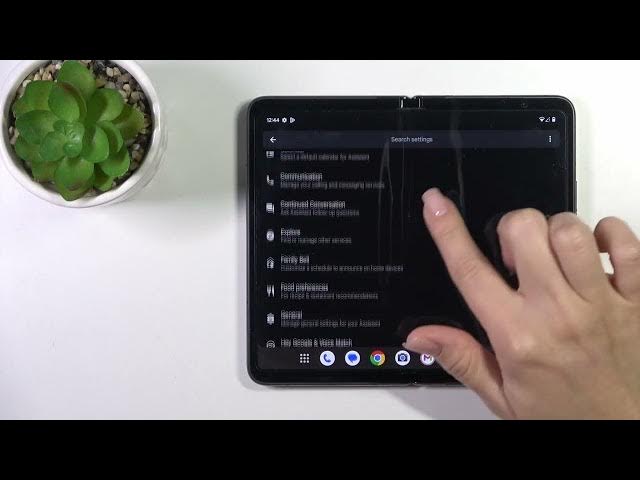 Video thumbnail for How to Turn Off Google Assistant on GOOGLE Pixel Fold - Deactivate Google Command