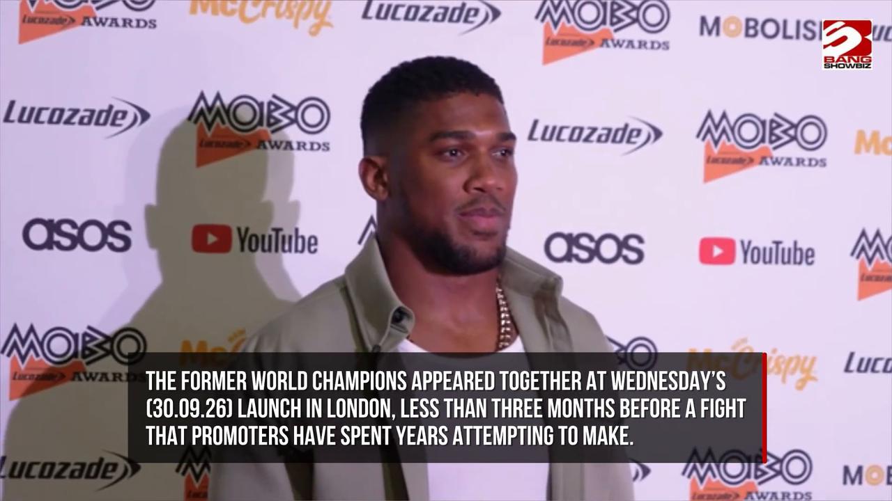 Video thumbnail for Tyson Fury and Anthony Joshua joke about sharing a pint ahead of their superfight