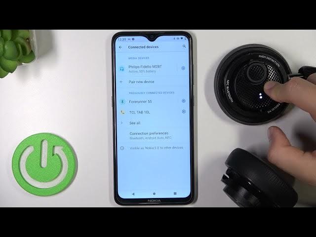 Video thumbnail for How to Power On & Off Philips Fidelio M2?