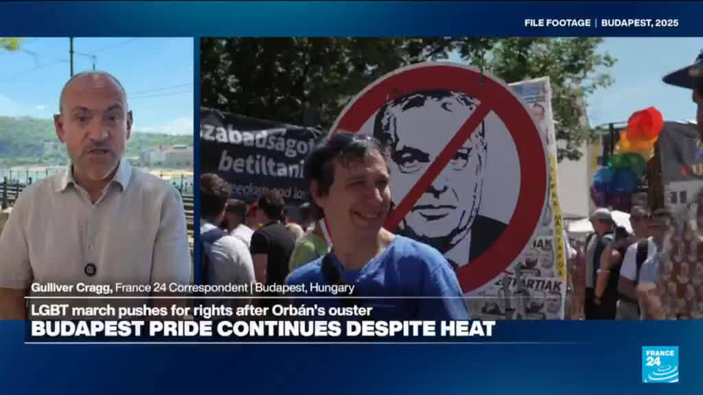 Video thumbnail for Budapest pride continues despite heat