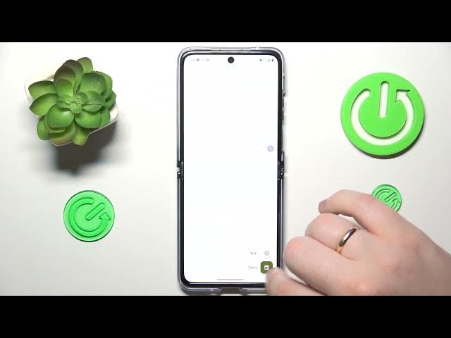 Video thumbnail for How to Add an Event to Google Calendar on MOTOROLA Razr 40 Ultra