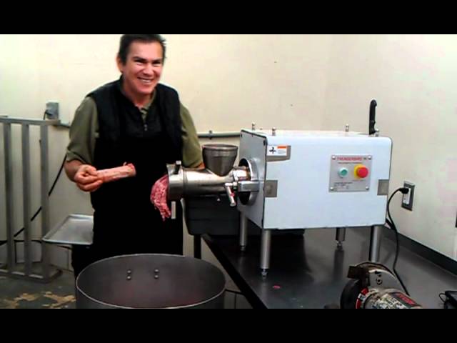 Video thumbnail for El chavo en cocina