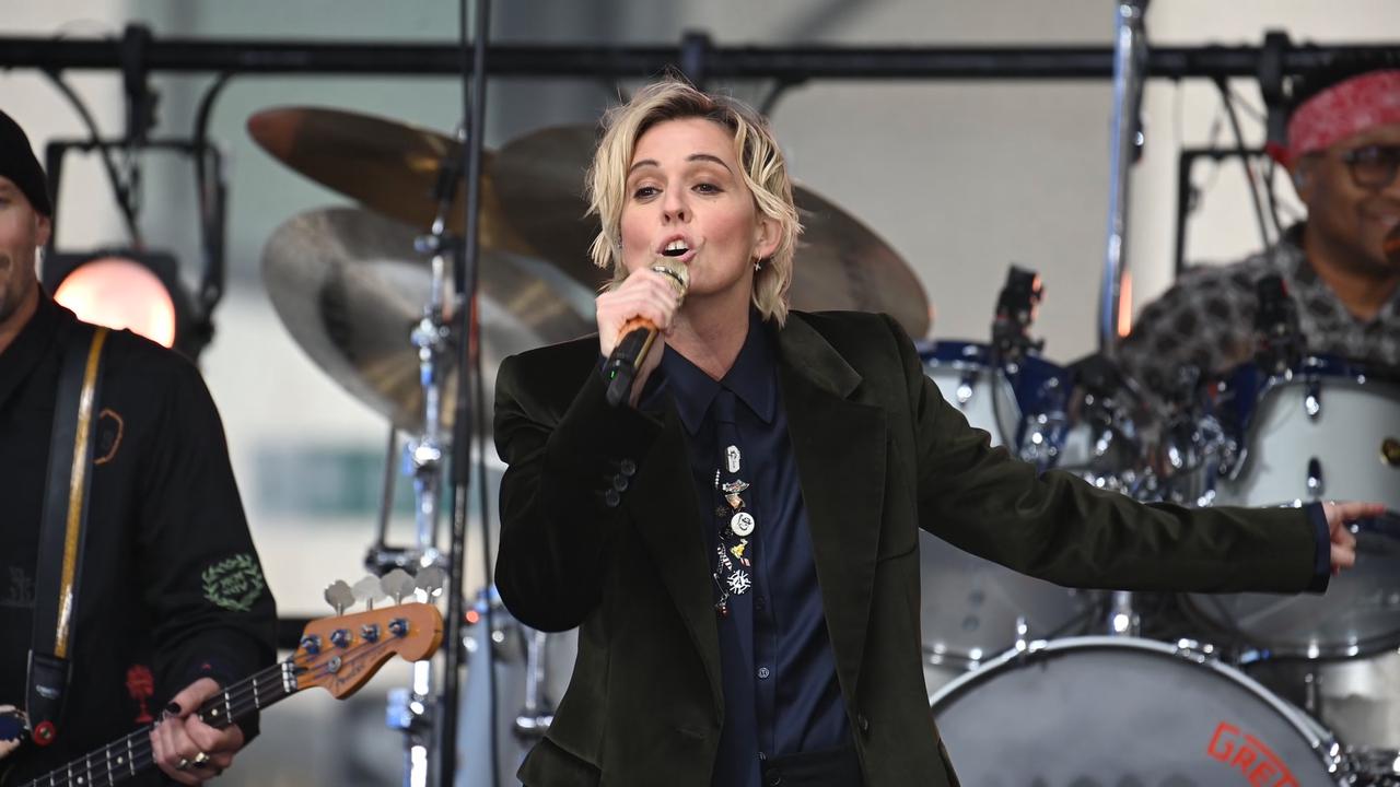Video thumbnail for NY: Today Show Citi Concert Series Featuring Brandi Carlile 4.