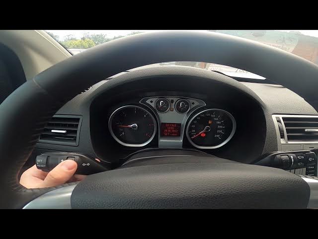 Video thumbnail for How to Manage Date and Time Settings in Ford Kuga I ( 2008 – 2012 )