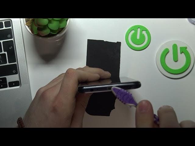 Video thumbnail for How to Clean USB with Household Items in Vivo Y01 - Remove Dirt from USB Port