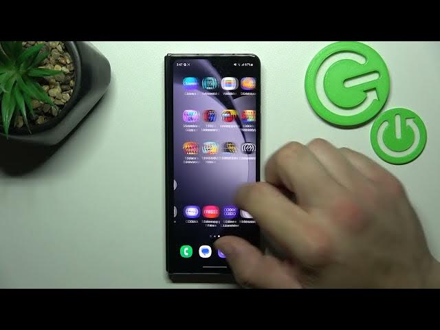 Video thumbnail for 📳 Elevate Your Galaxy Z Fold5 Experience: Mastering Touch Vibrations! 🤳