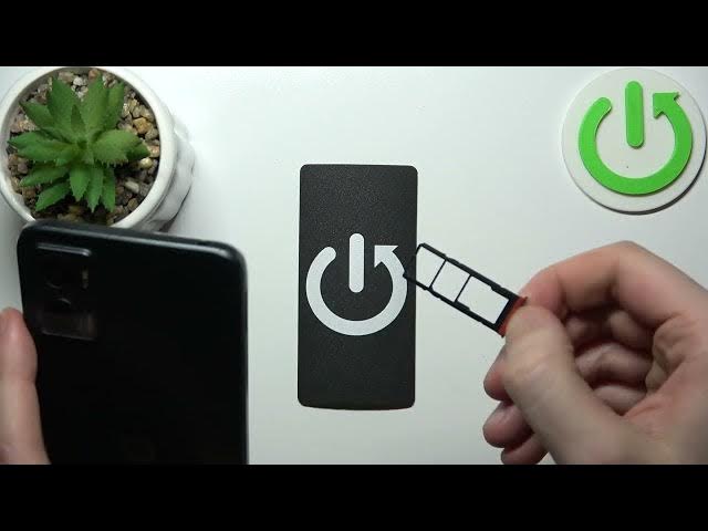 Video thumbnail for How to Insert SIM & SD Cards into a MOTOROLA Moto E22i Phone