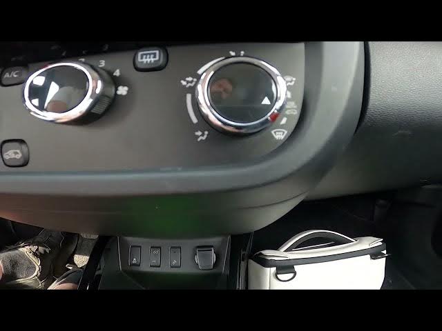 Video thumbnail for How to Enable or Disable Front Windshield Blowing in Dacia Spring ( 2021 – now )