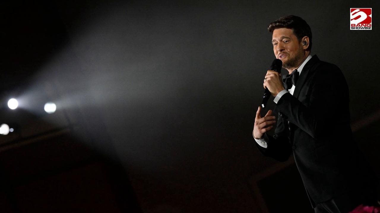 Video thumbnail for Michael Buble reveals Dolly Parton's touching duet letter
