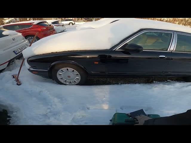 Video thumbnail for How Much Luggage will fit in the Trunk of Kia Niro I ( 2016 – 2022 ) | Trunk Capacity