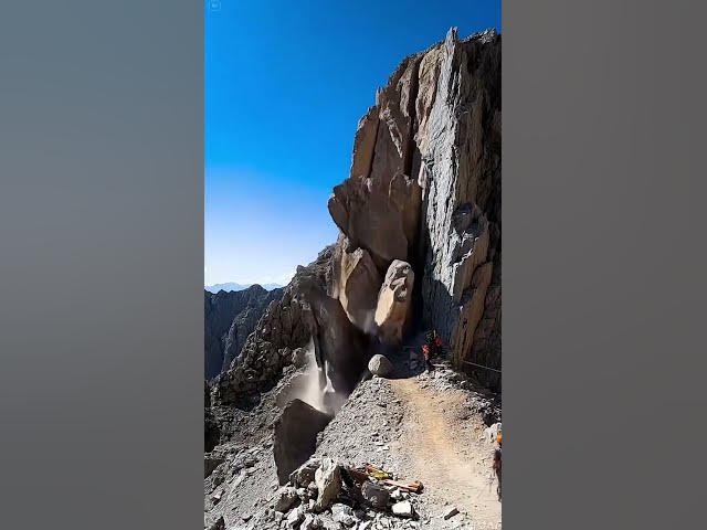 Video thumbnail for 😱 Mountain Suddenly Collapses, Hikers Trapped in Place! #short