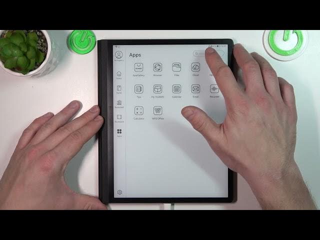 Video thumbnail for How to Connect Headphones to Huawei Matepad Paper - Find Headphones Slot