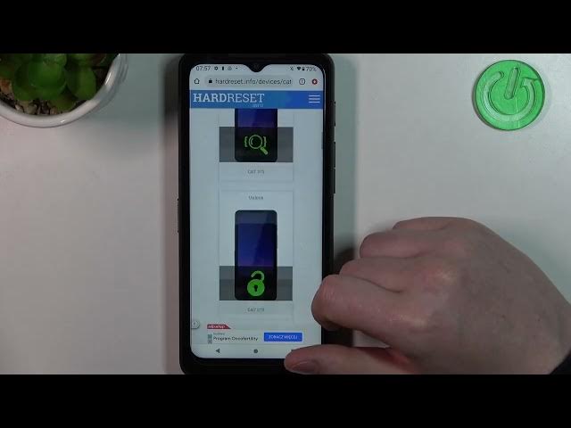 Video thumbnail for Does Cat S75 have AMOLED Display?