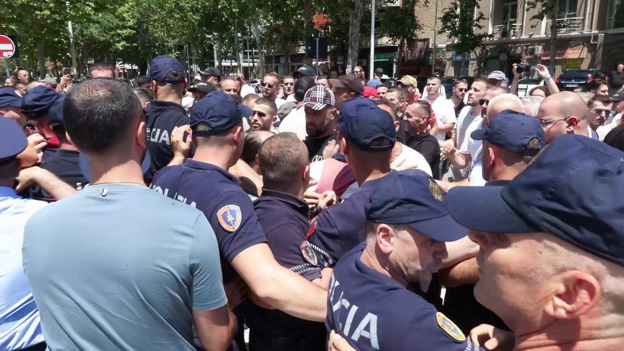 Video thumbnail for Albania: Protests continue in Tirana against alleged Trump’s son-in-law-linked project (2).