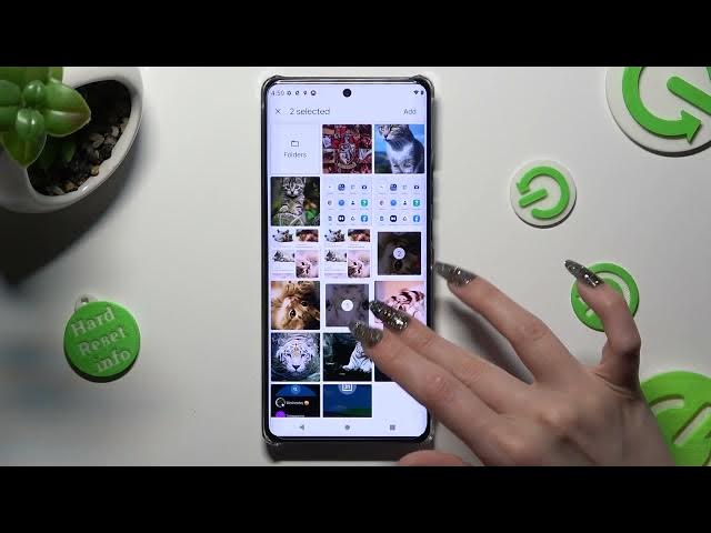 Video thumbnail for How to Add Pictures & Photos to Text Messages on Motorola Edge X40?