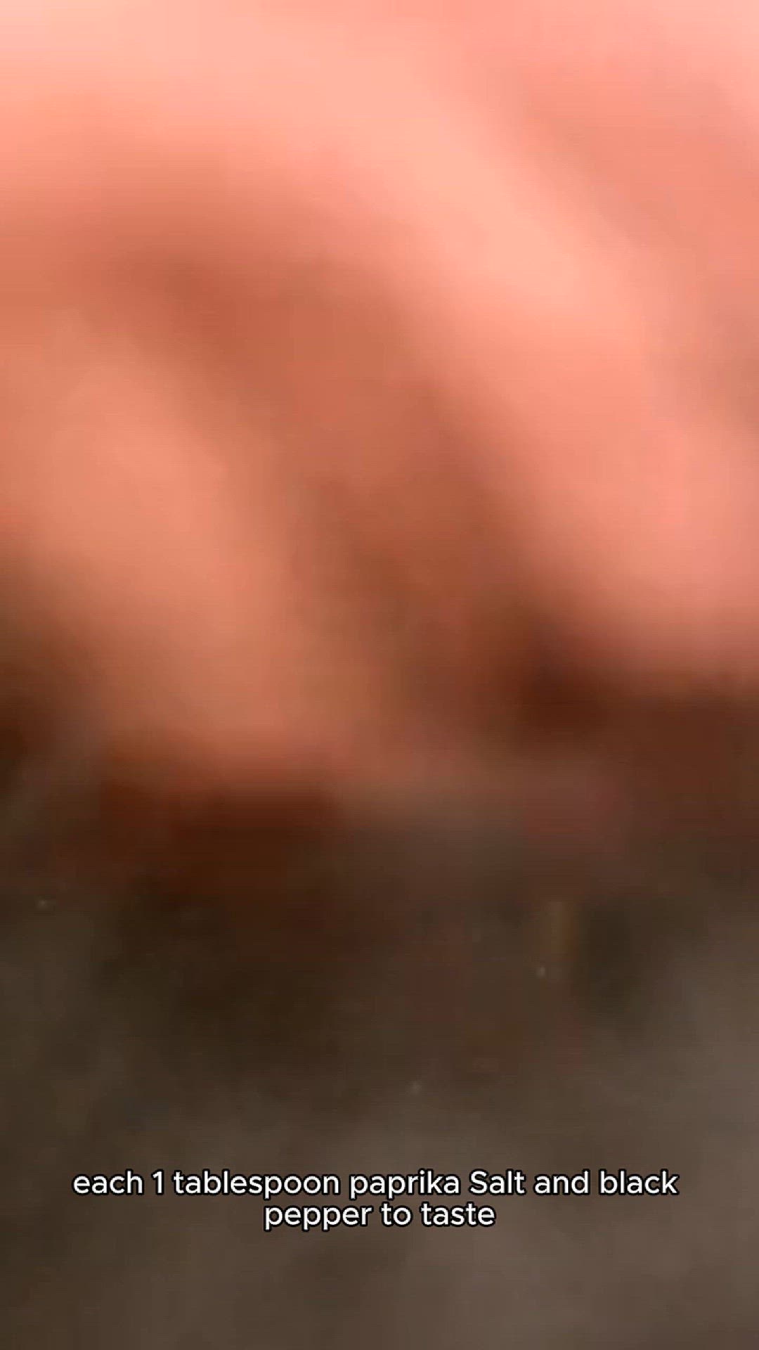 Video thumbnail for Paprika Steak with Lentils and Spinach