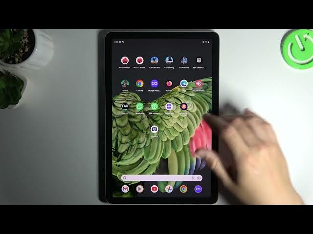 Video thumbnail for How to Remove Green Icon Dots from Home Screen on GOOGLE Pixel Tablet? - Customize Home Screen