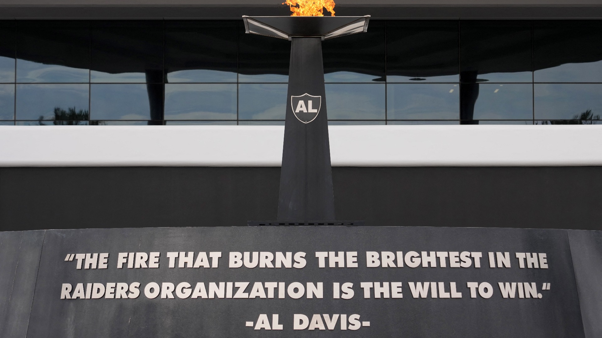 Video thumbnail for Amy Trask on Al Davis's Legacy & the Franchise's Future