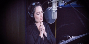 Video thumbnail for Exclusive: Hannah Corneau Sings 'Built to Last' From 'Beautiful Little Fool' Concept Album