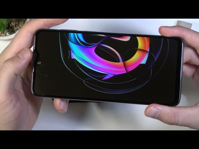 Video thumbnail for MOTOROLA Edge 20 Lite – Does it have factory pre-installed screen protector? | EU Distribution