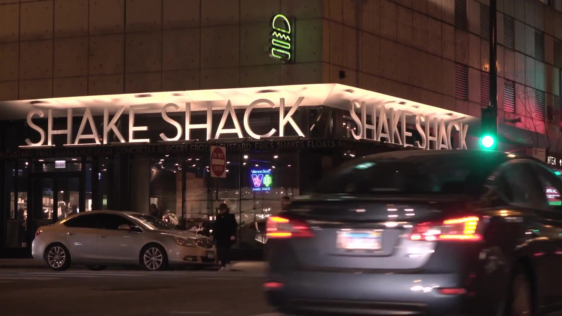 Video thumbnail for The Ruth's Chris Controversy That Shook The Steakhouse