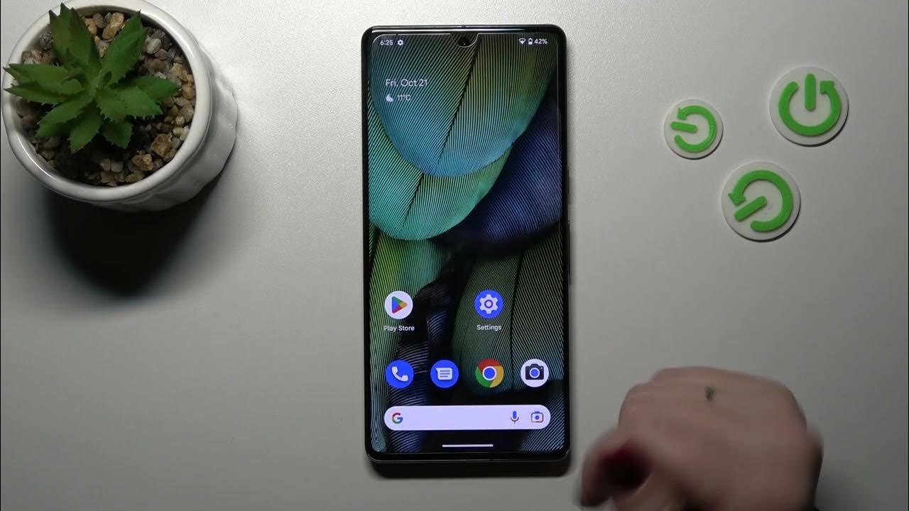 Video thumbnail for How to Get iPhone Keyboard on GOOGLE Pixel 7 Pro
