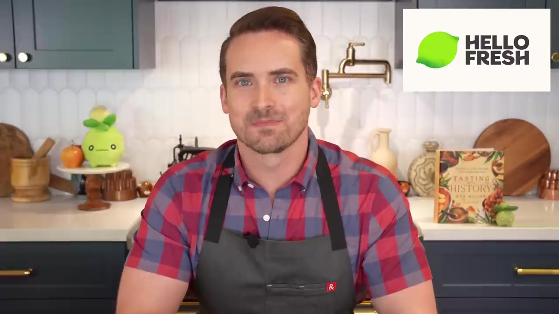 Video thumbnail for The True History of Deep Dish Pizza(720P_HD)