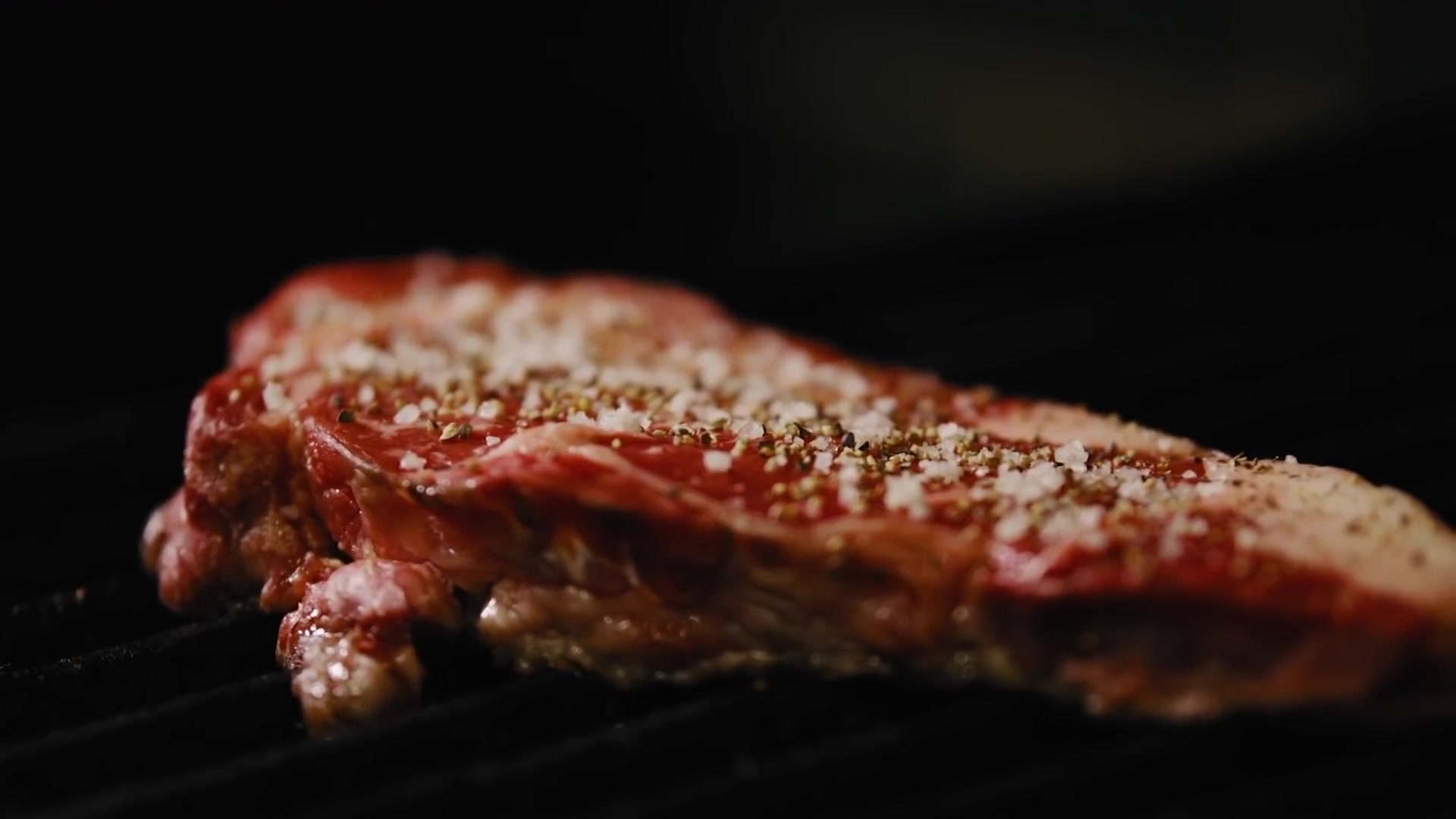 Video thumbnail for The Secret To Making Beef Jerky