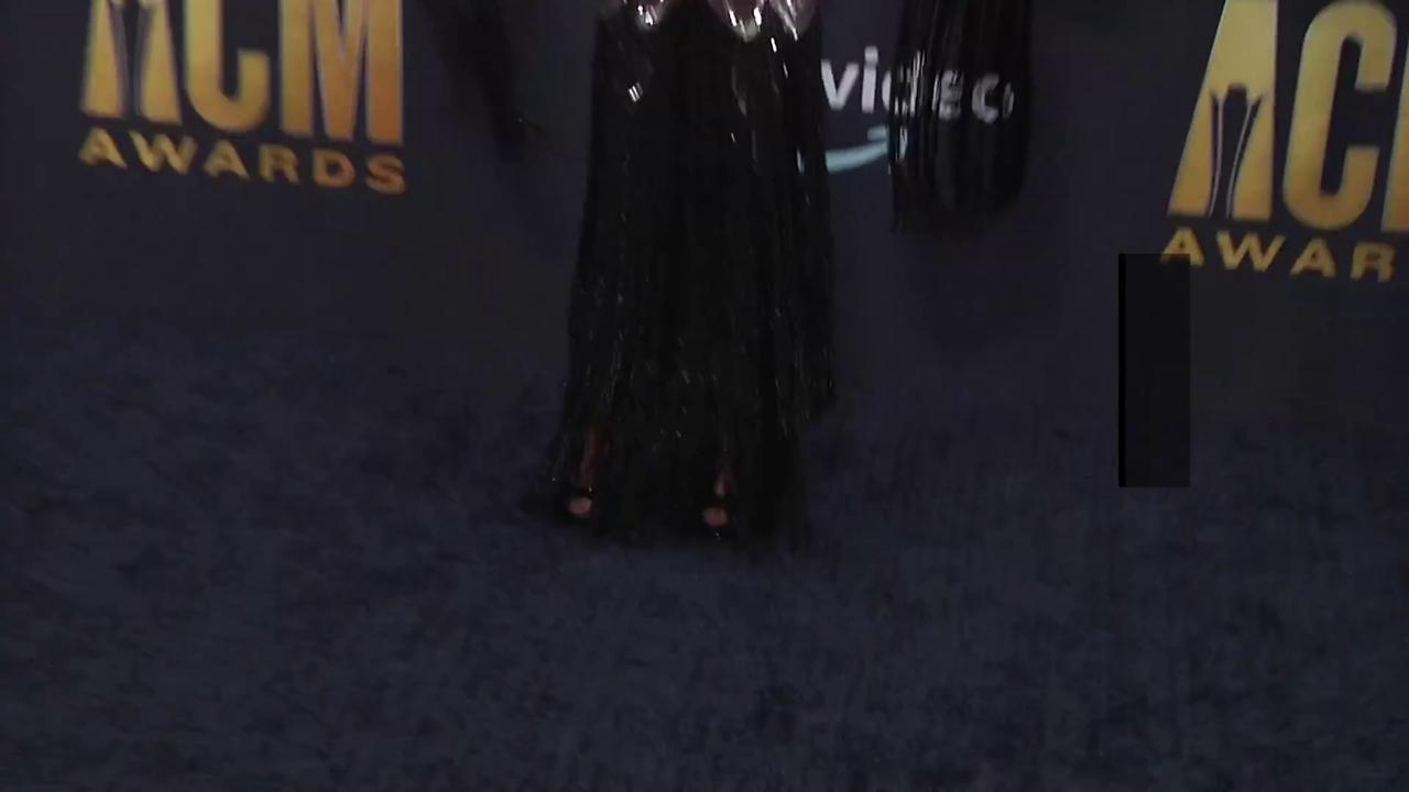 Video thumbnail for IN CASE YOU MISSED IT: Taylor Swift wins Best Video at the 2026 MTV VMAs.