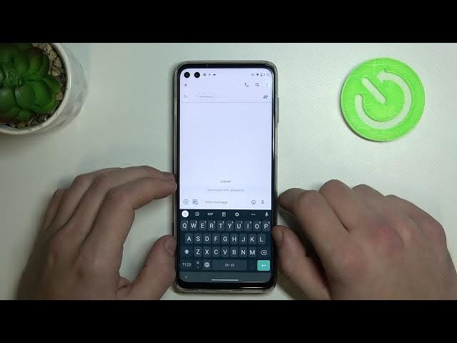 Video thumbnail for How to Fix Floating Keyboard of Motorola Moto G100 - Stop Keyboard from Moving