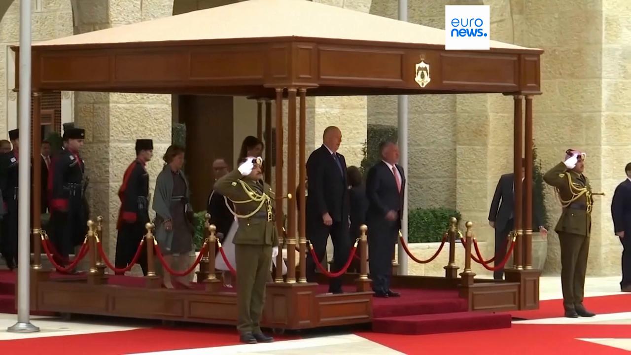 Video thumbnail for Norway's King Harald V dies aged 89 as leaders pay tribute to a 'true European'