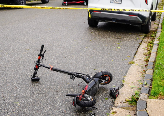 Video thumbnail for Teen on e-scooter seriously hurt in crash with garbage truck in Hicksville