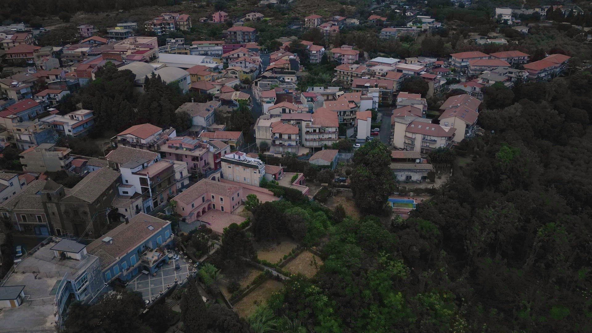 'Video thumbnail for DJI Mini 3 Pro: A 12 second Waypoint hyperlapse with longer distance'