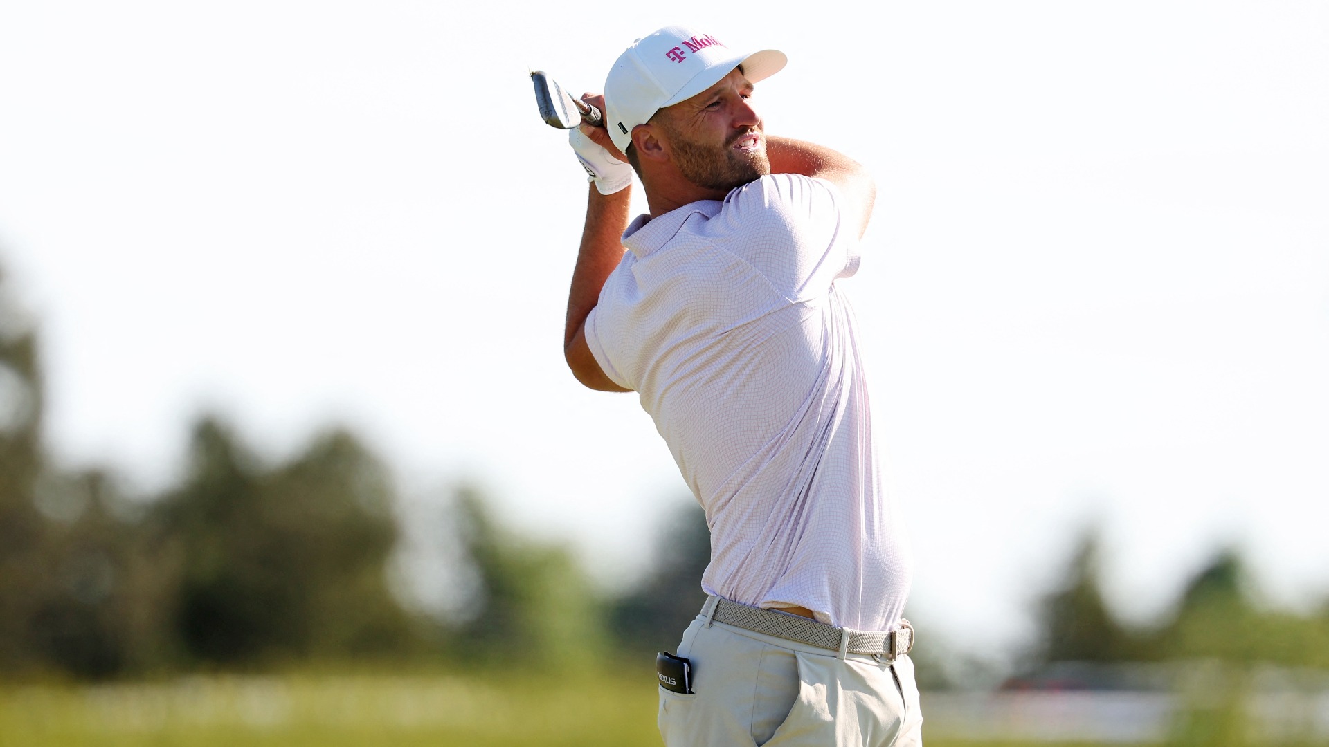 Video thumbnail for Why Heckling Should Be Embraced in the World of Golf