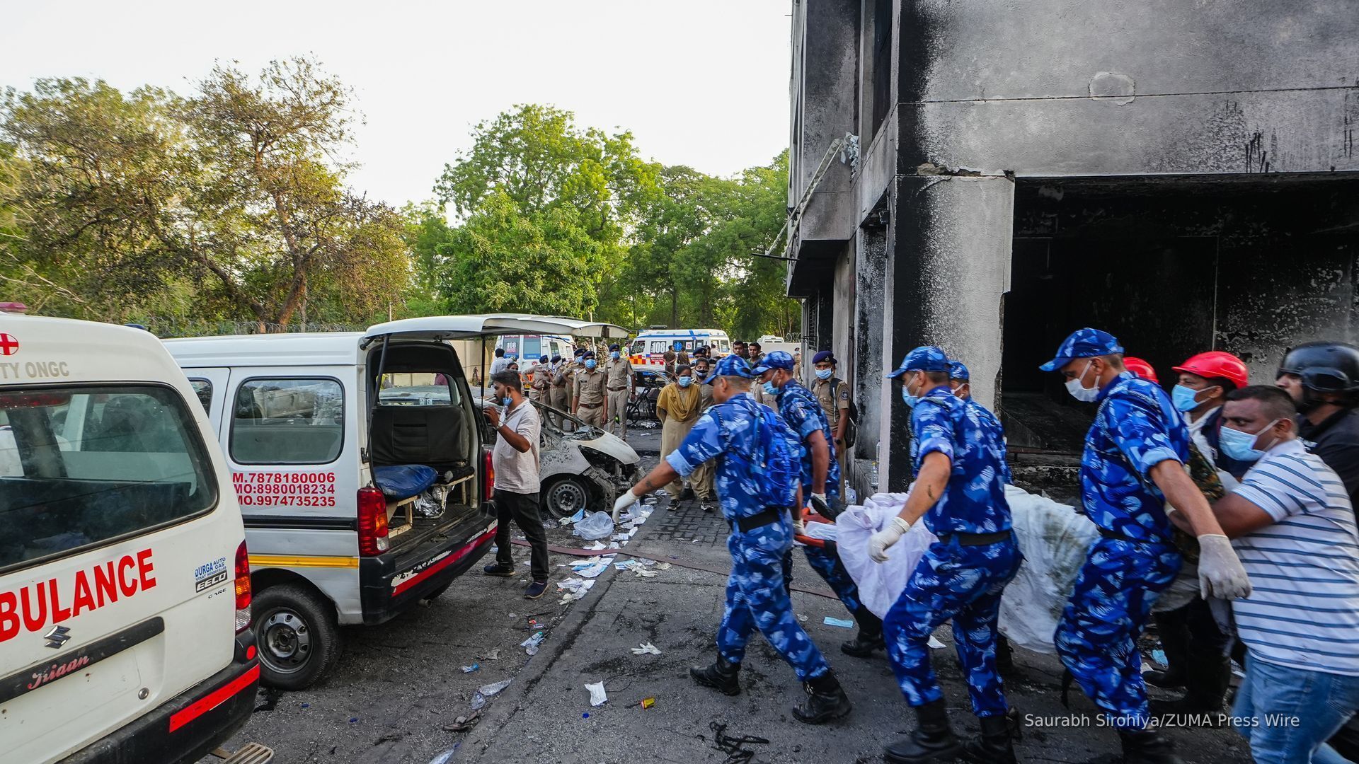 Video thumbnail for Sole survivor of plane crash that killed 241 people on board flight speaks out