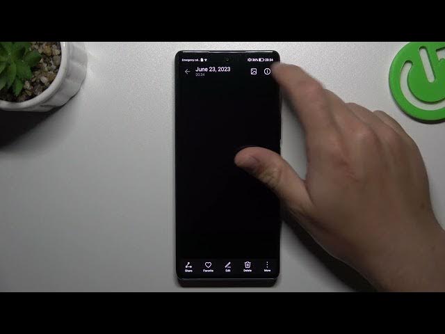 Video thumbnail for How to Increase Photo Resolution on HONOR Magic5 Lite