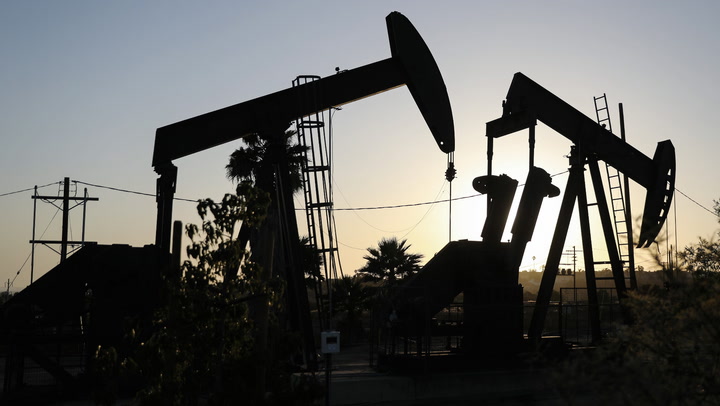 Video thumbnail for Oil Prices Plunge as Hormuz Reopening Looms